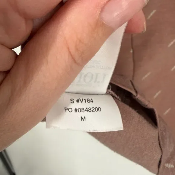 Vuori Shirt Button Down Bridge Performance Short Sleeve Stretch Mauve Men Size M - Picture 7 of 10